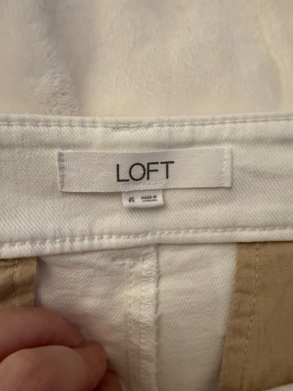 LOFT White Wide-Leg Cropped Pants - Picture 4 of 4